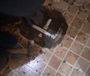宣化卫生间漏水维修公司为您分享下卫生间渗水如何处理及注意事项